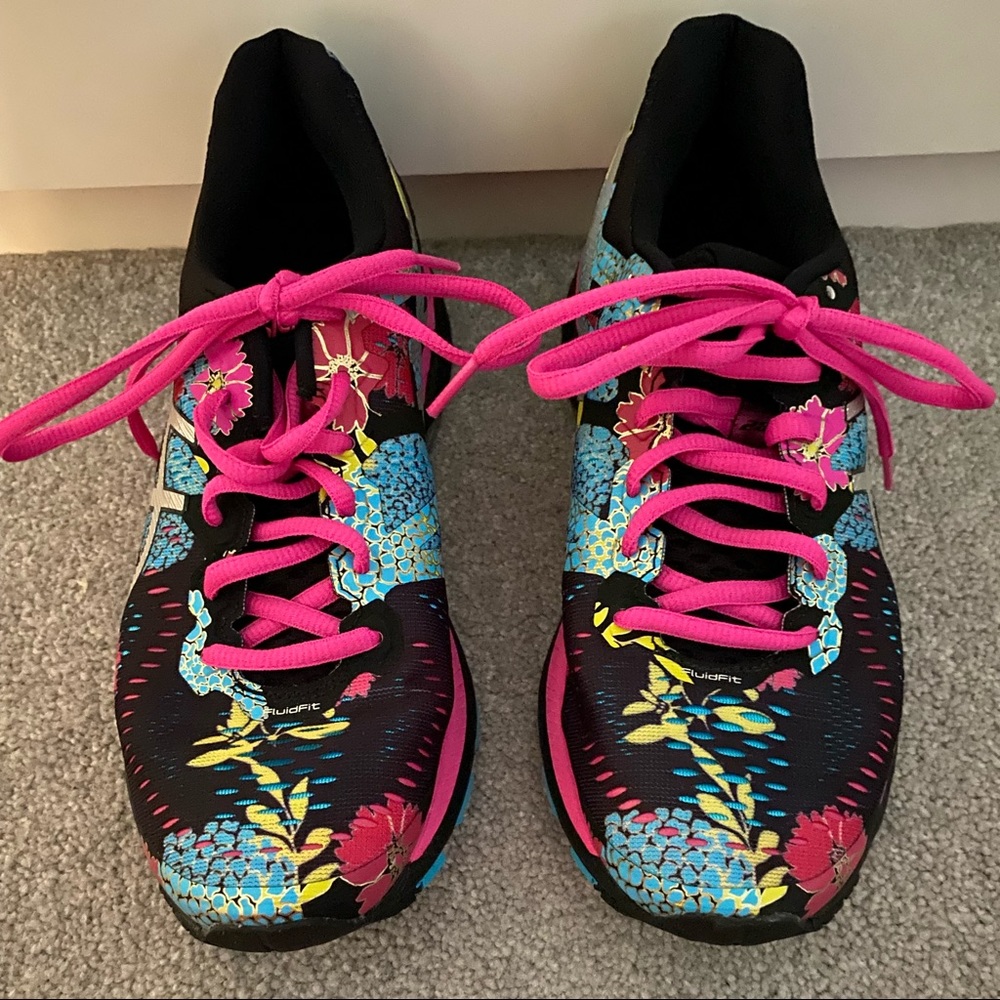 NEW ASICS running shoes! SIZE 7.5
